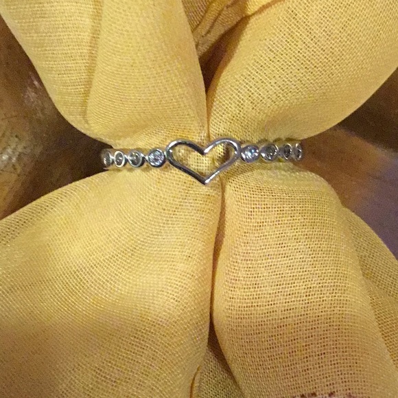 Jewelry - Romantic 925 Silver Stamped Hollow Heart Band Ring Size 10 New